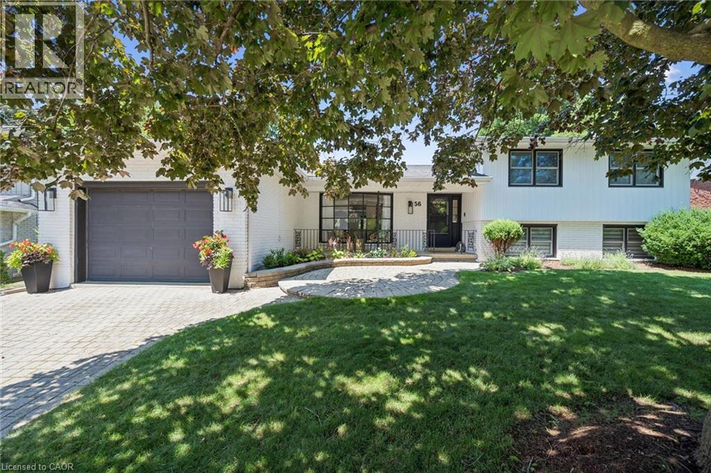 56 THORNRIDGE Crescent - 1
