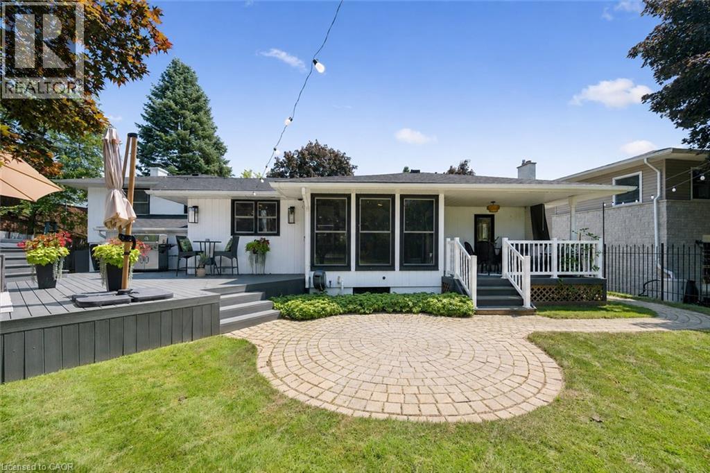 56 THORNRIDGE Crescent - 37