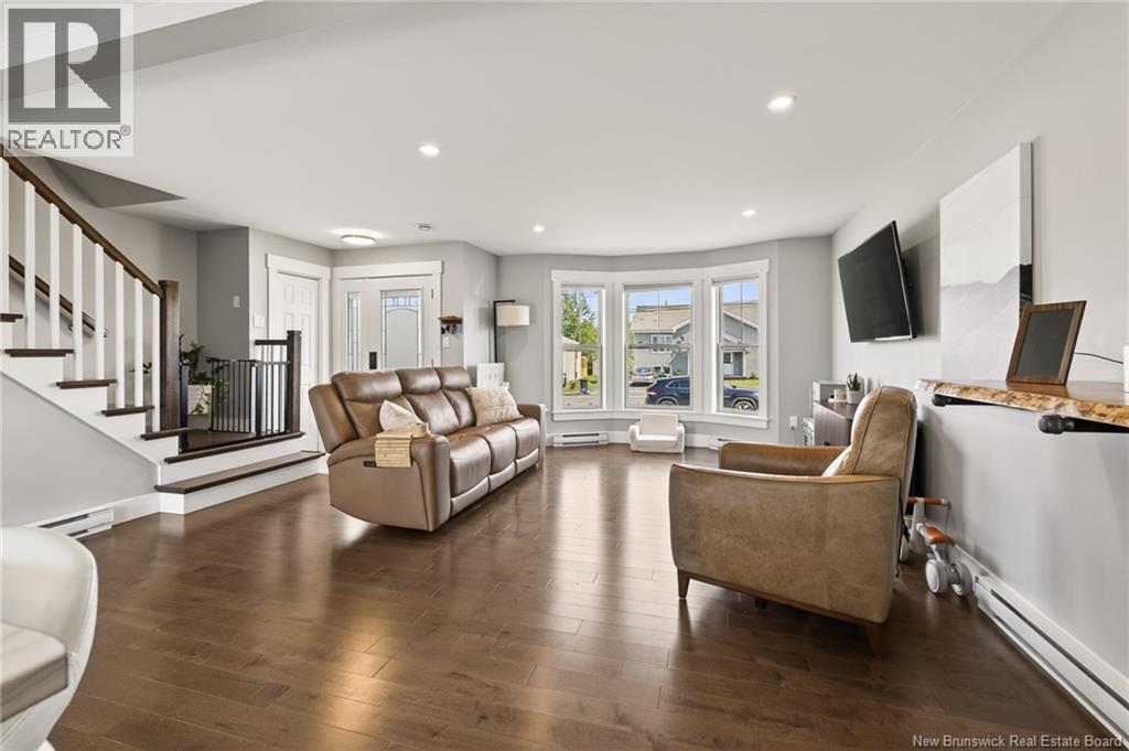 125 Lakeburn - 6