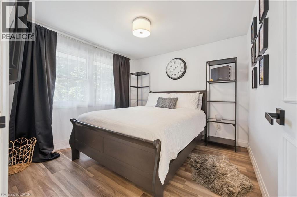 56 THORNRIDGE Crescent - 20