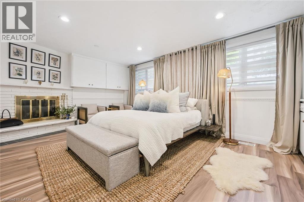 56 THORNRIDGE Crescent - 25