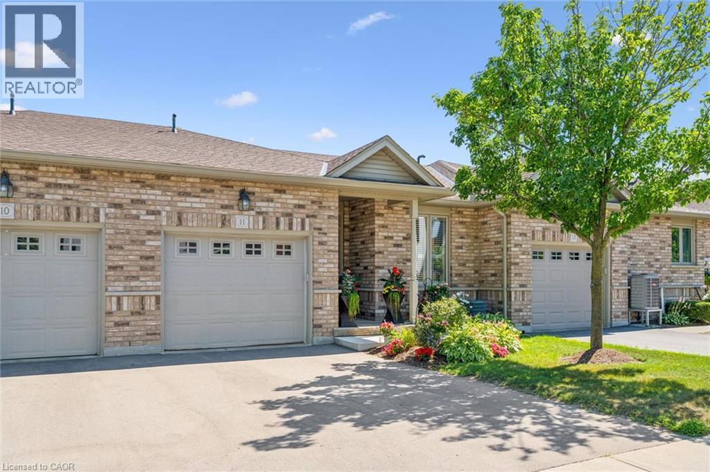 #11 20 ISHERWOOD Avenue - 3