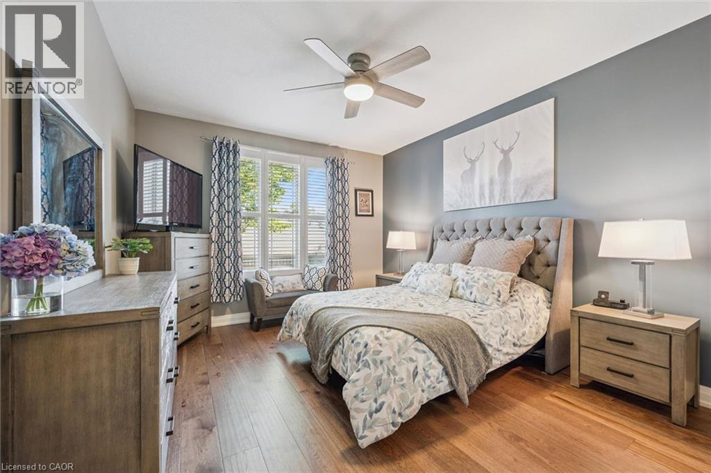 #11 20 ISHERWOOD Avenue - 18