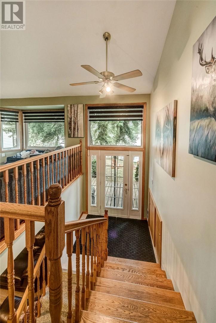 592 A Lake Road - 32