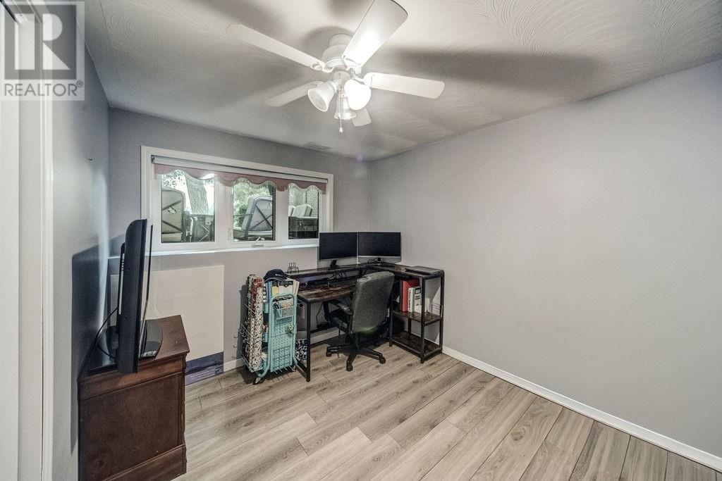 592 A Lake Road - 37
