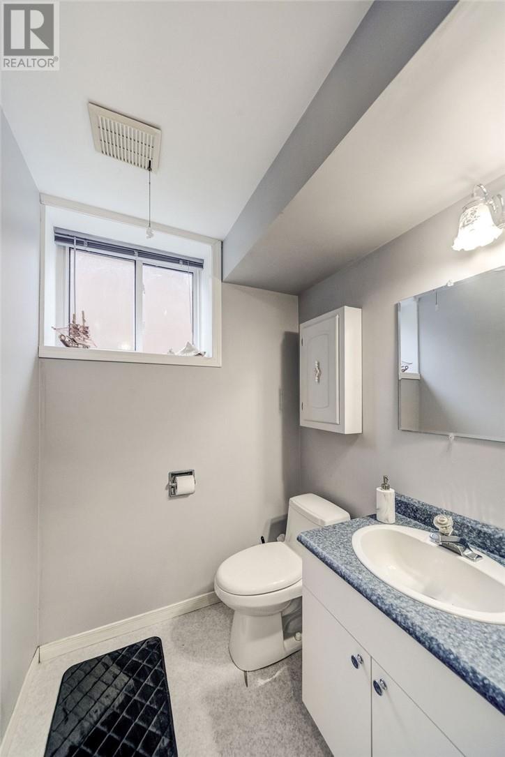 592 A Lake Road - 40