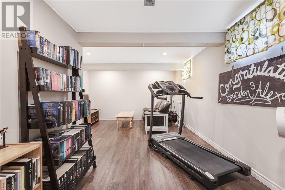 232 Sixth Avenue - 33