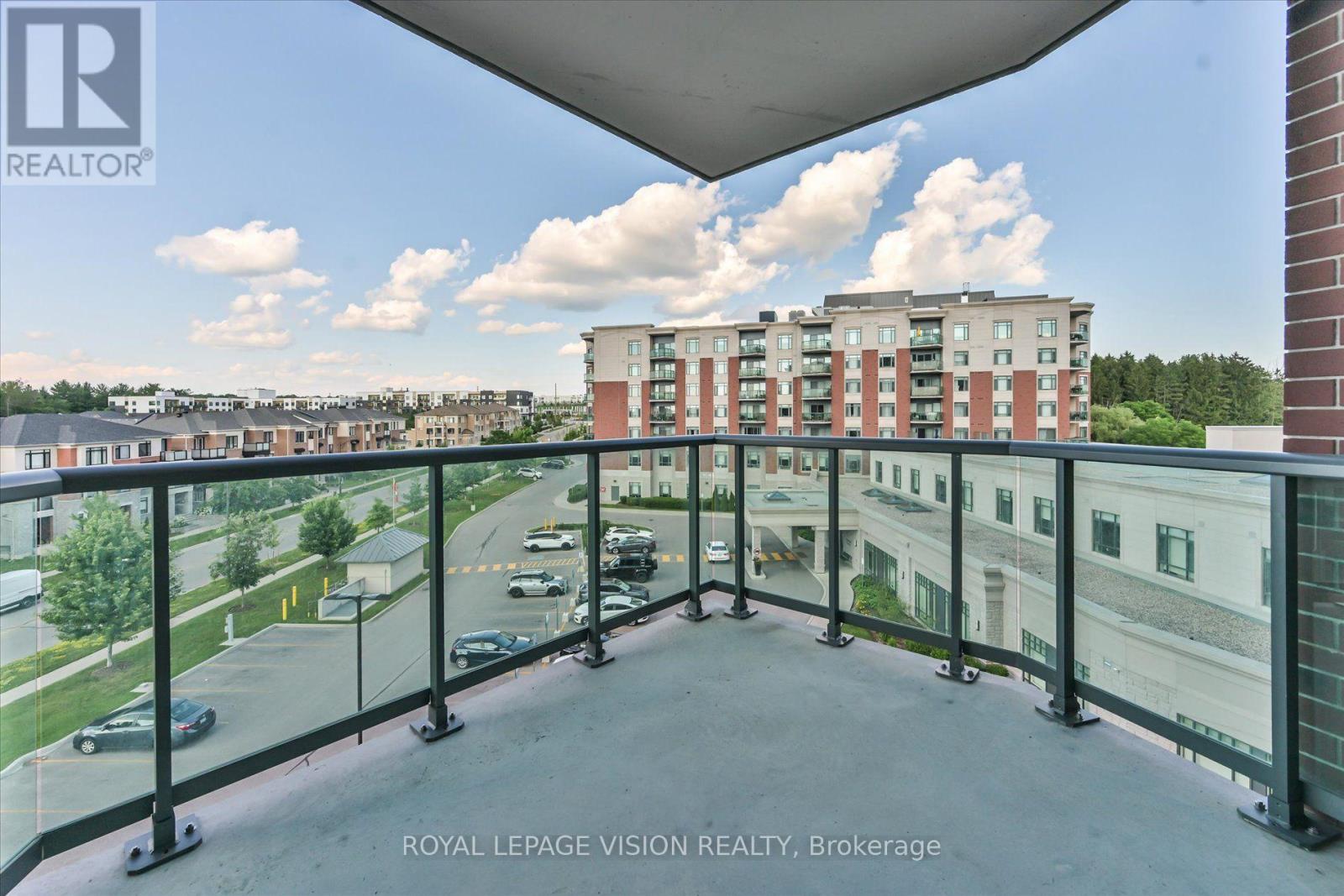 #403 440 WILLIAM GRAHAM DRIVE - 22