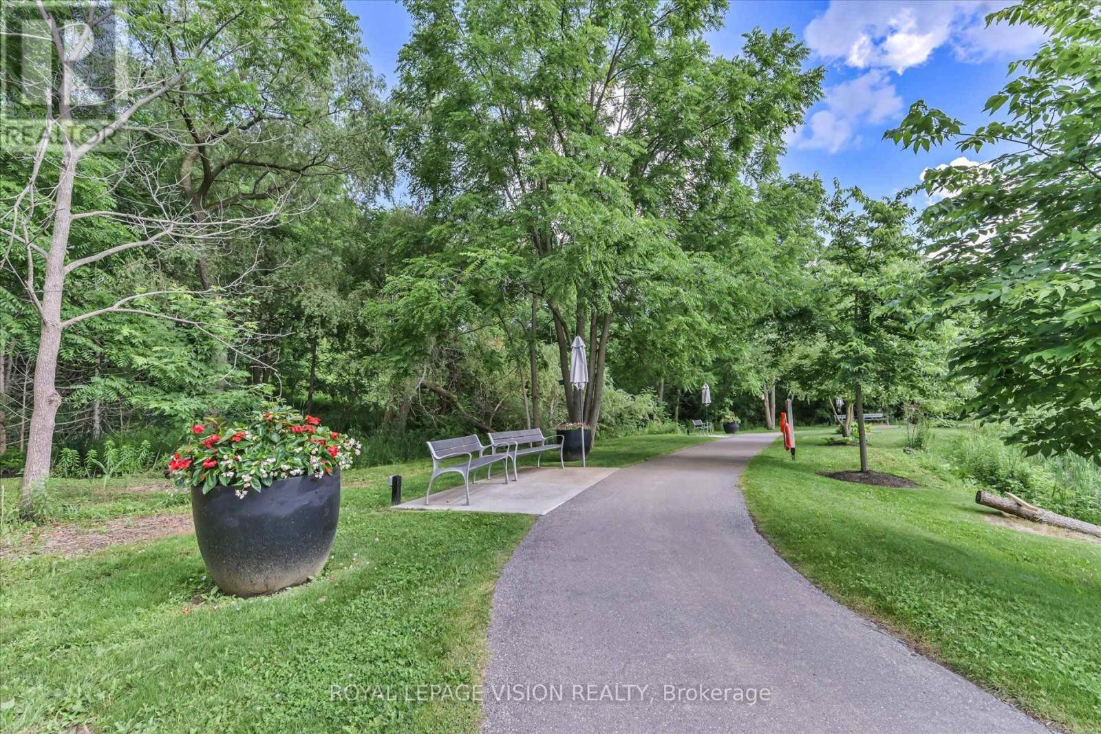 #403 440 WILLIAM GRAHAM DRIVE - 31