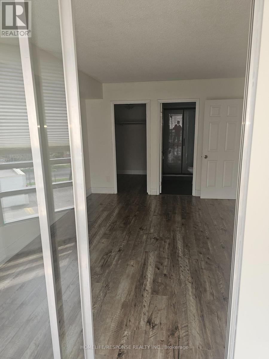 #308 310 MILL STREET S - 6