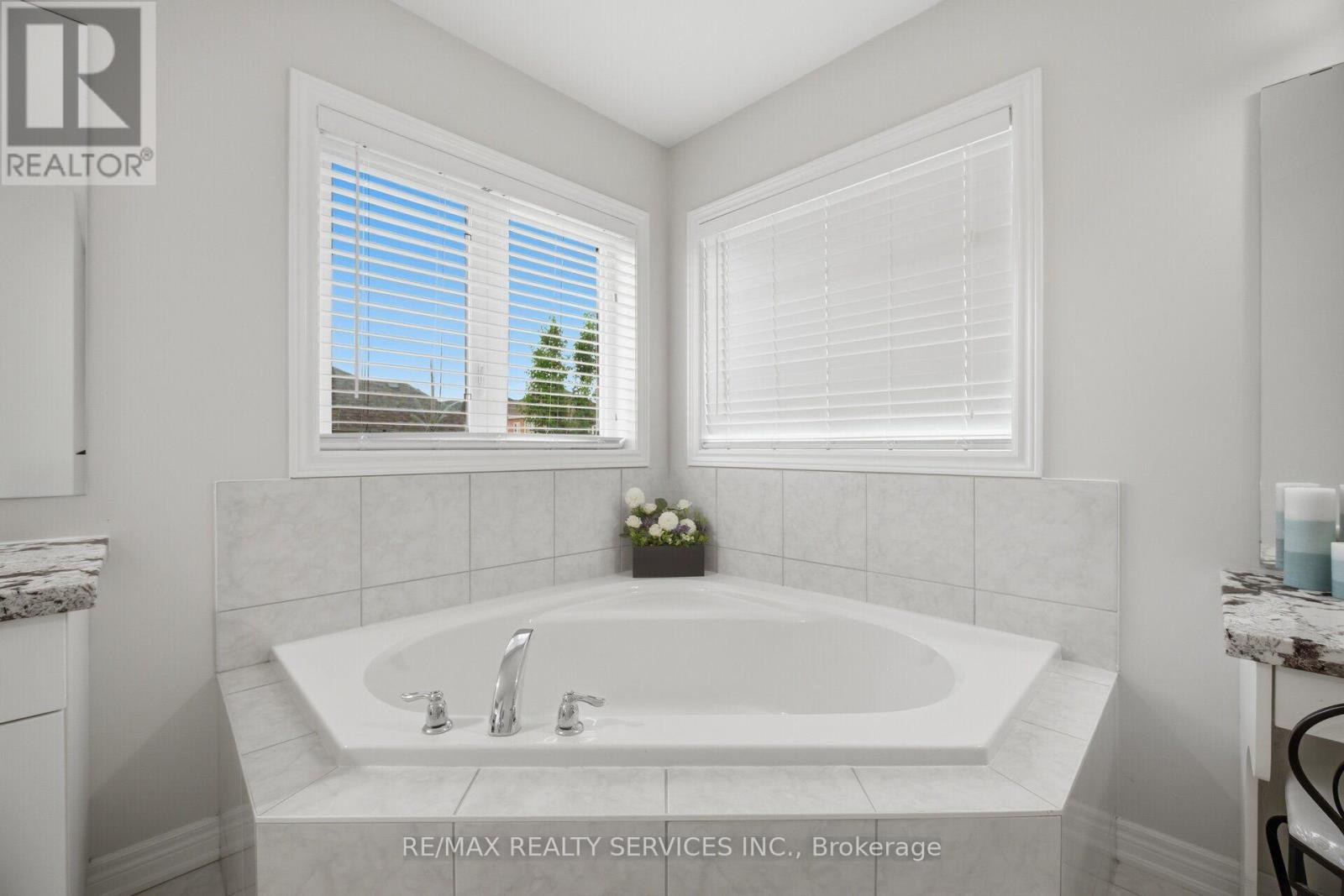 79 CEDARHOLME AVENUE - 27