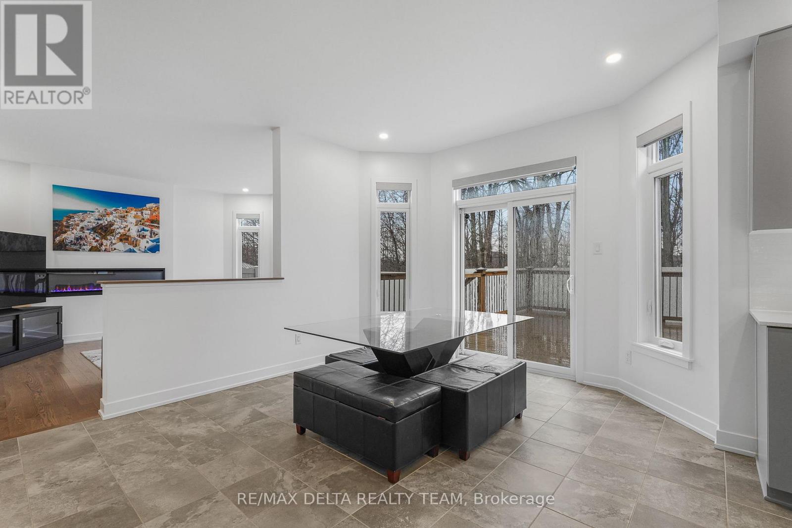 39 ANGEL HEIGHTS - 14