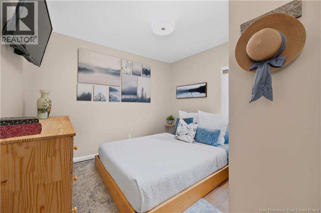 101 Somerset Drive - Image 13