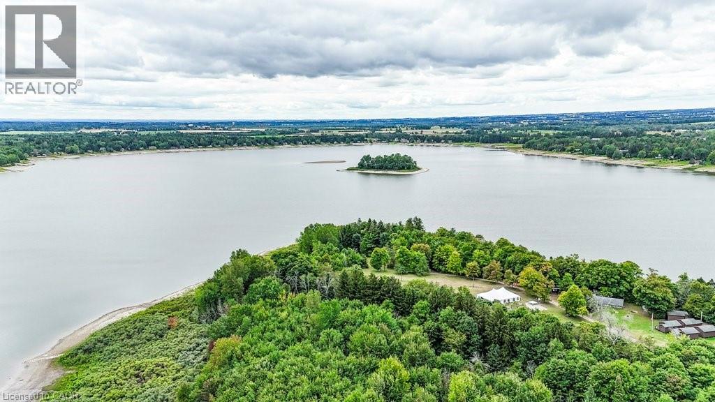 691 OAK Crescent - 45