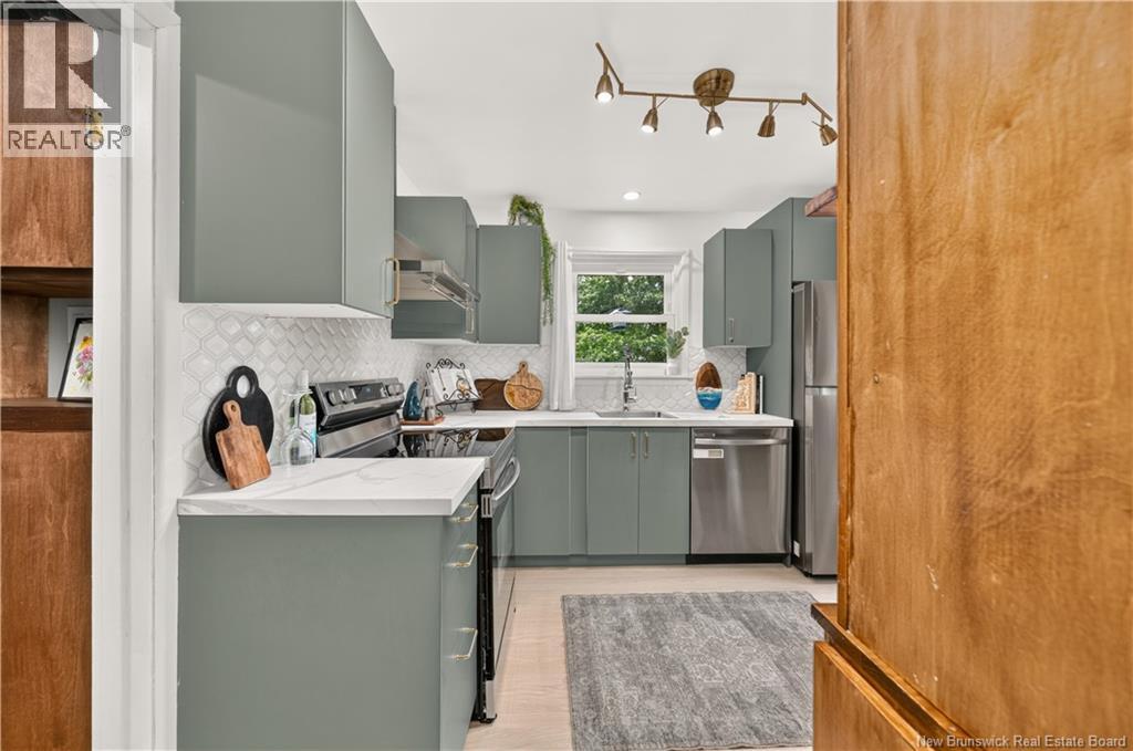 101 Somerset Drive - Image 6