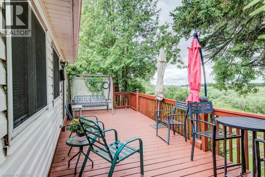 691 OAK Crescent - Image 20