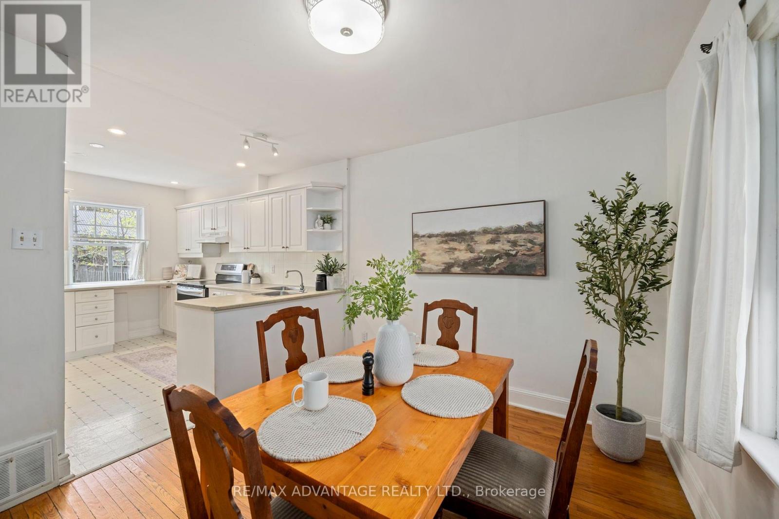 543 CHESTER STREET - 12