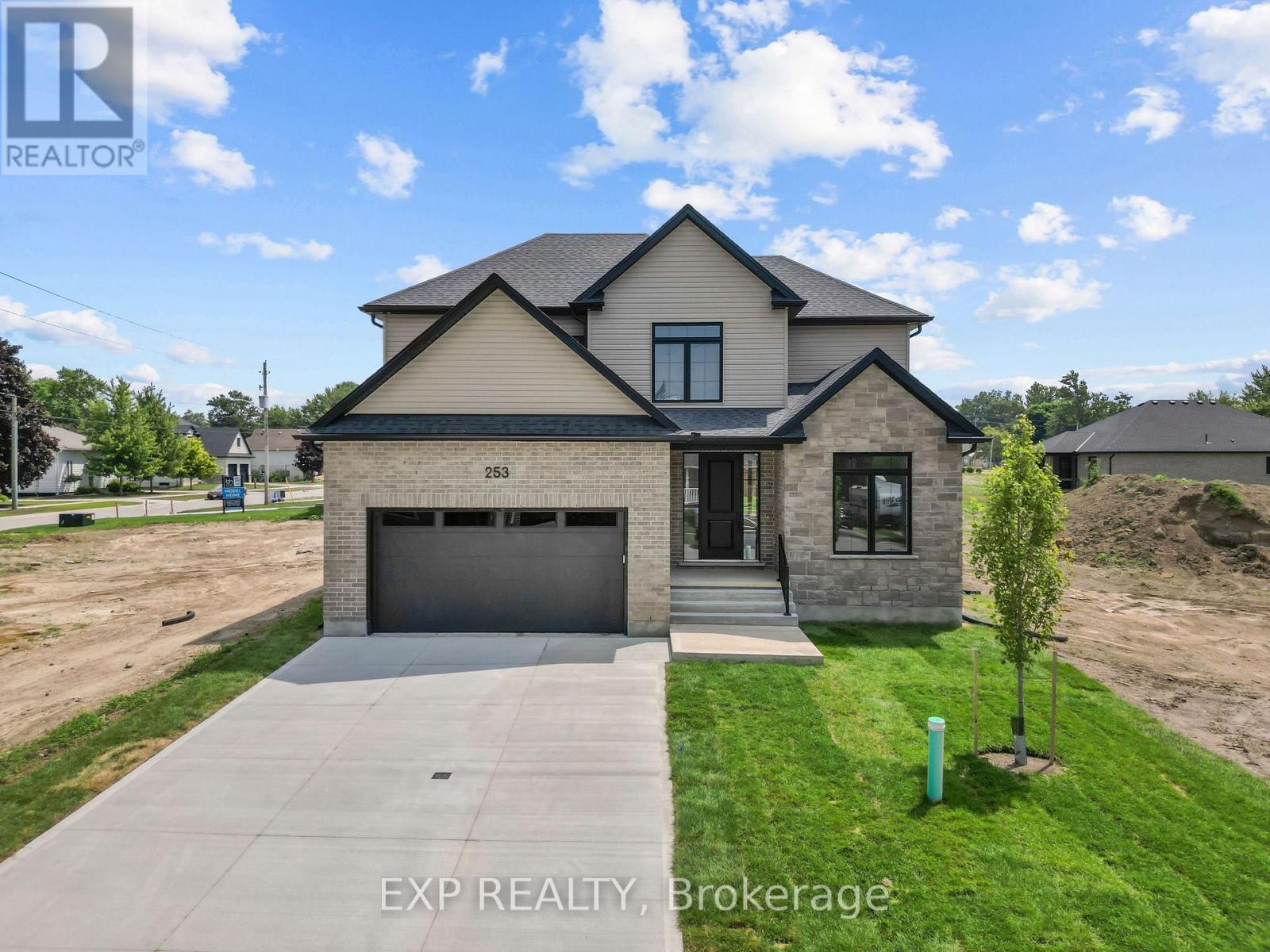 253 JOHN STREET - 1