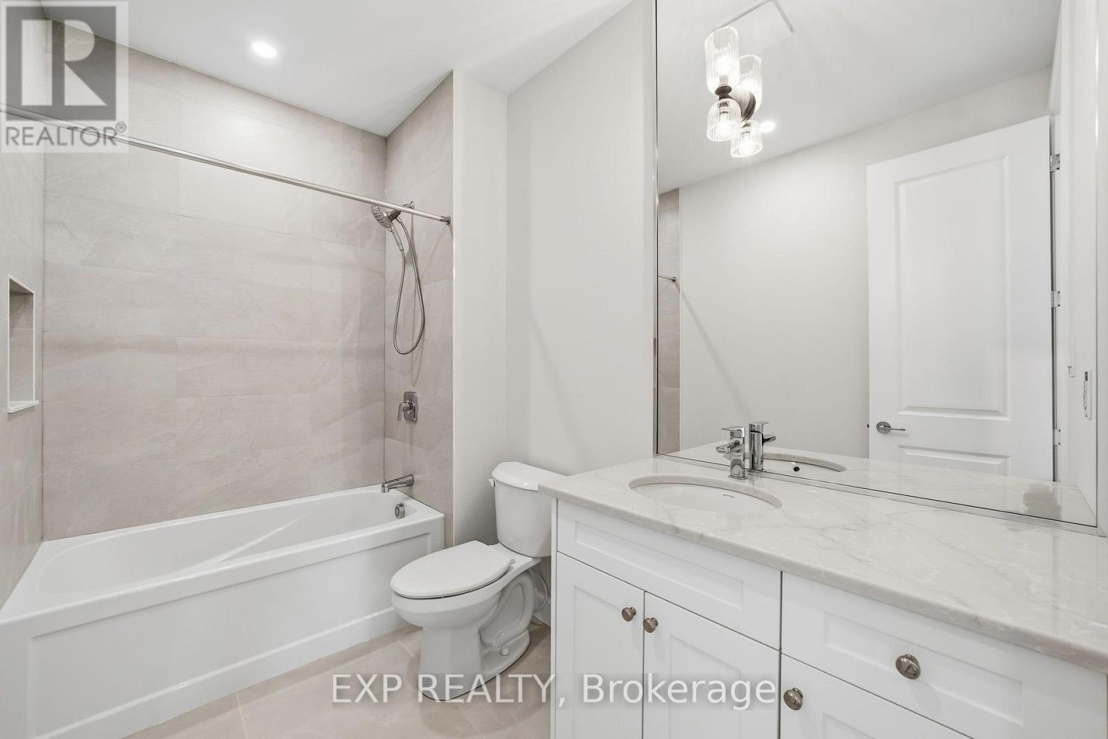 253 JOHN STREET - 29