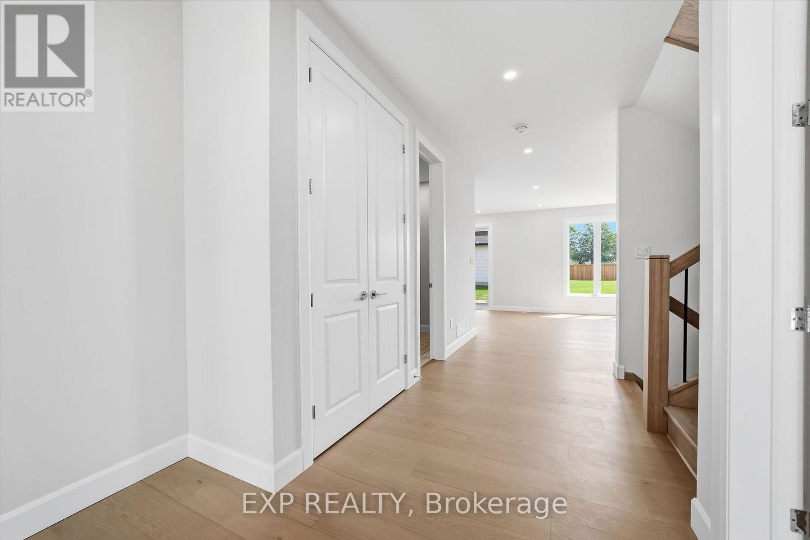 253 JOHN STREET - 5