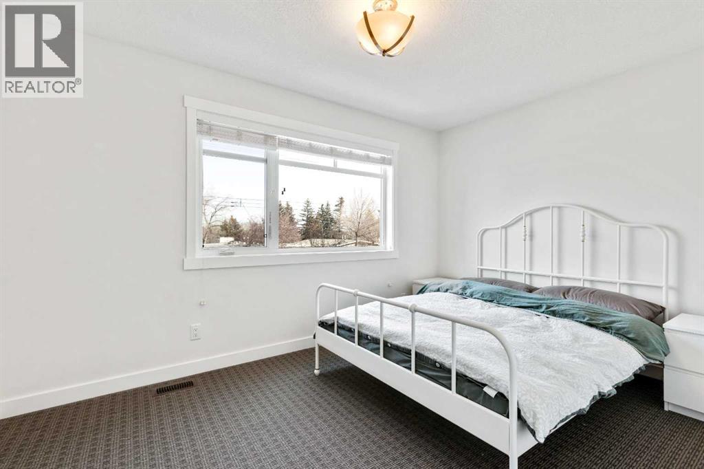 2728 Cochrane Road NW - 24