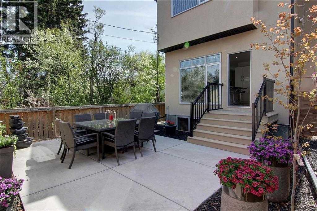 2728 Cochrane Road NW - 36
