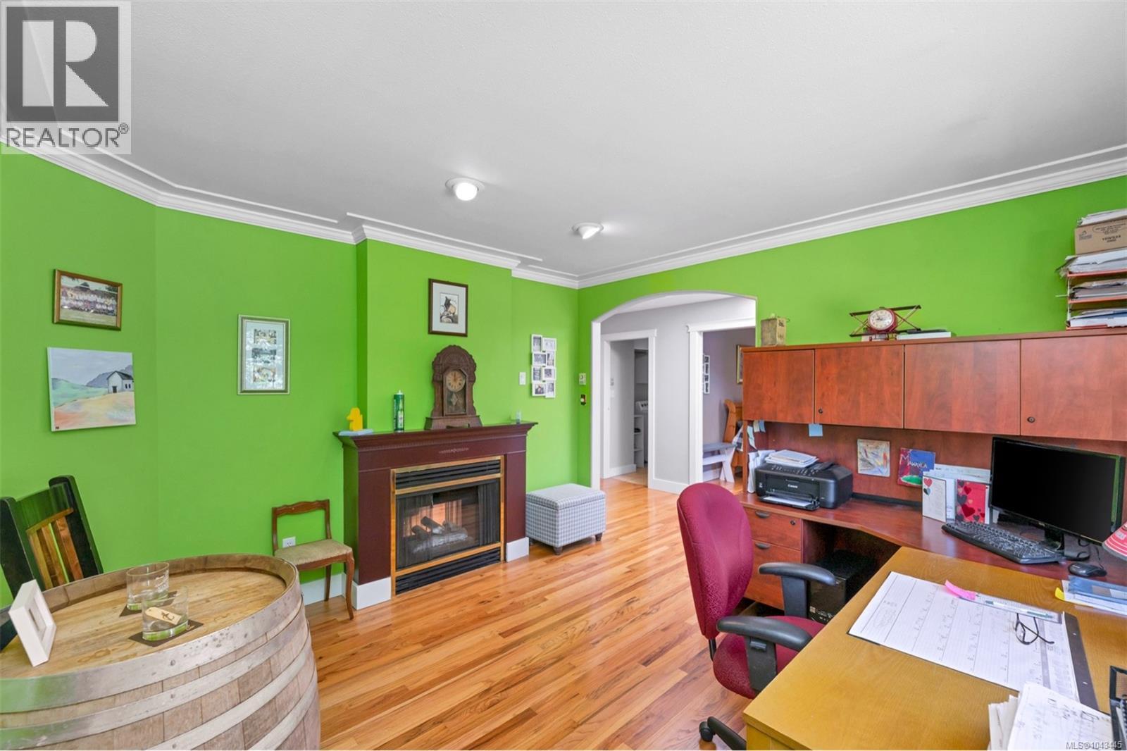1406 Donnay Dr - 19