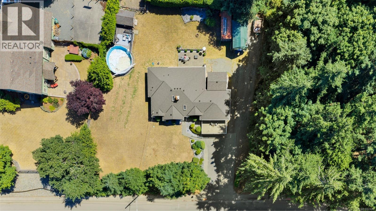 1406 Donnay Dr - 43