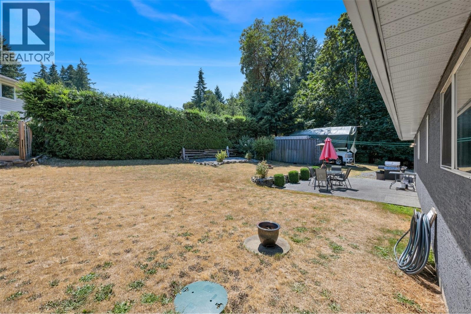 1406 Donnay Dr - 52