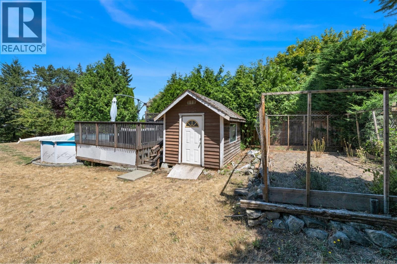 1406 Donnay Dr - 55