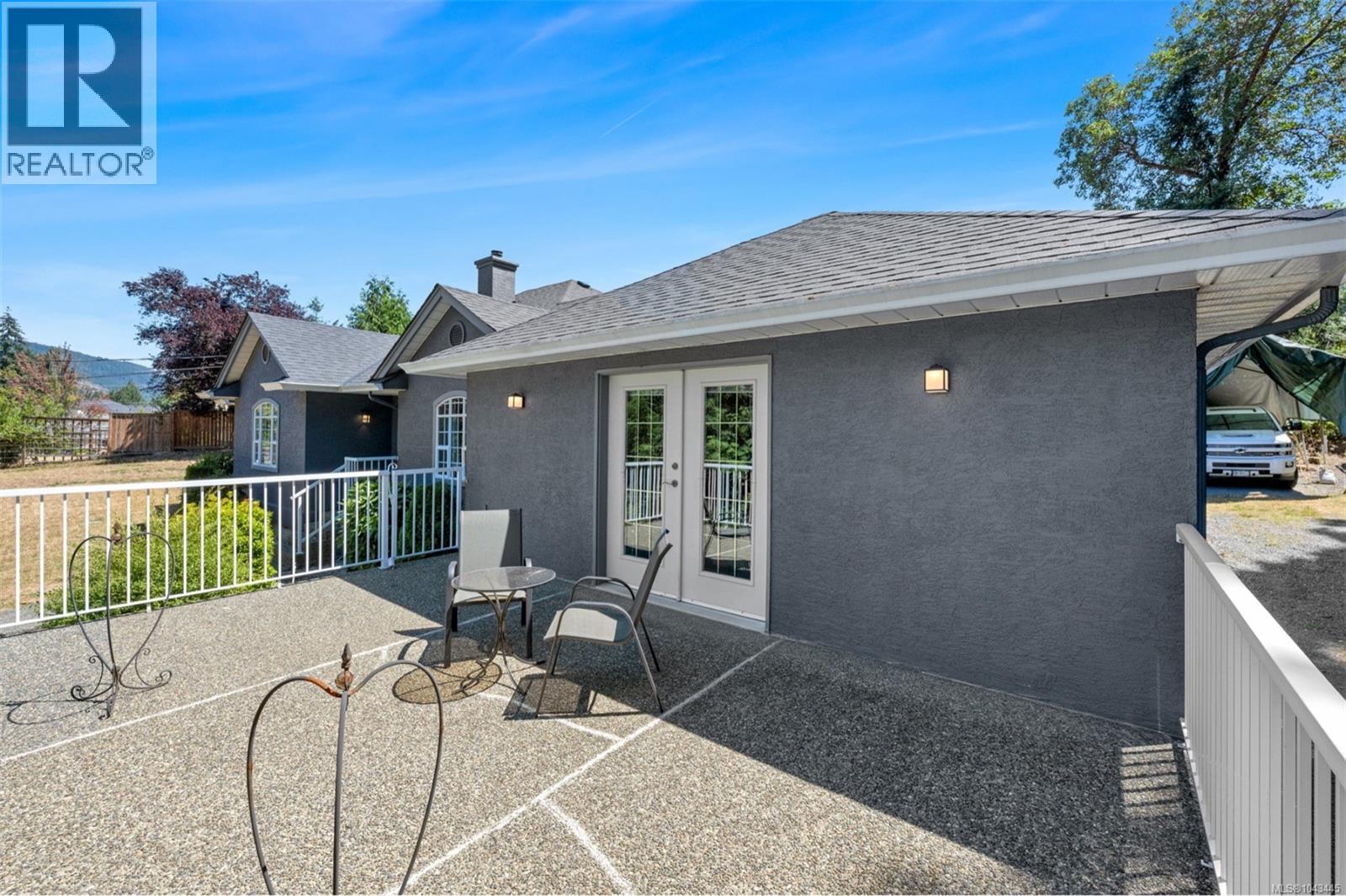 1406 Donnay Dr - 58