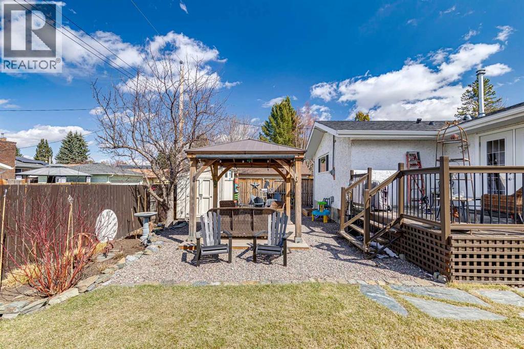 104 Cedarpark Drive SW - 36