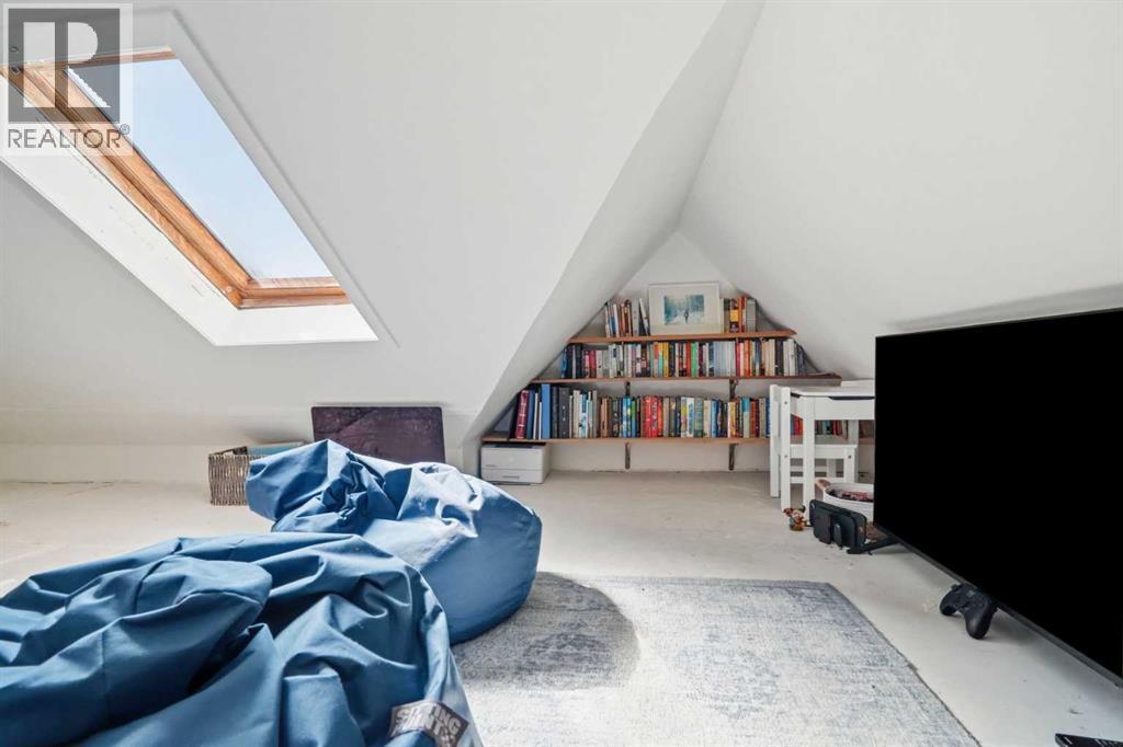 1422 2 Street NW - Image 18