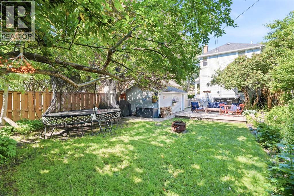 1422 2 Street NW - Image 28