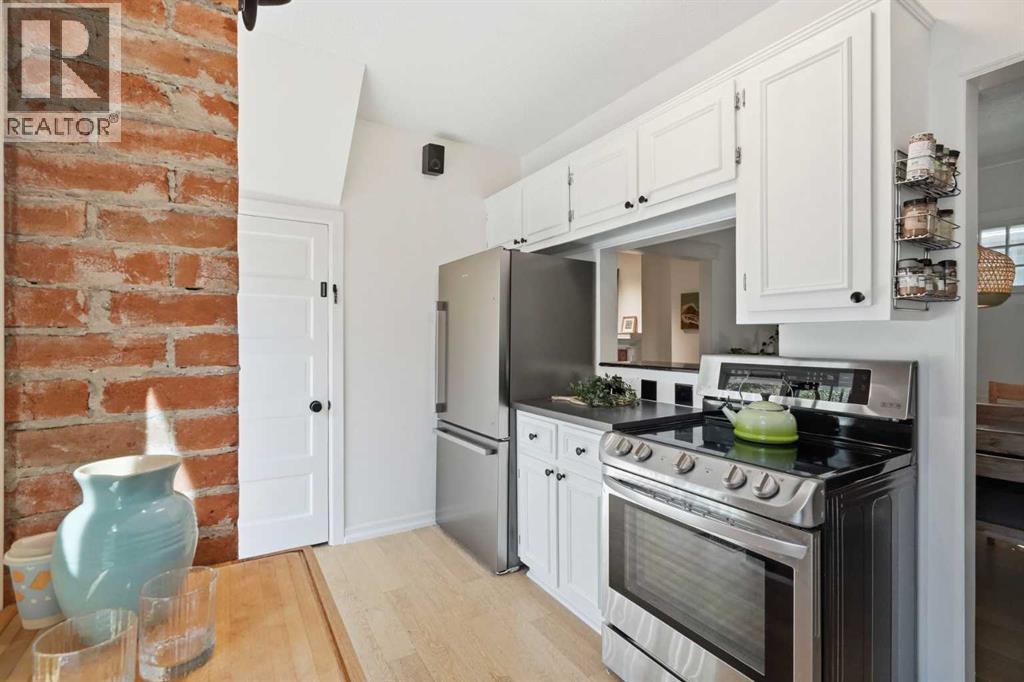 1422 2 Street NW - Image 12