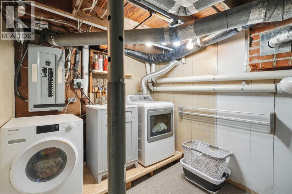1422 2 Street NW - Image 23