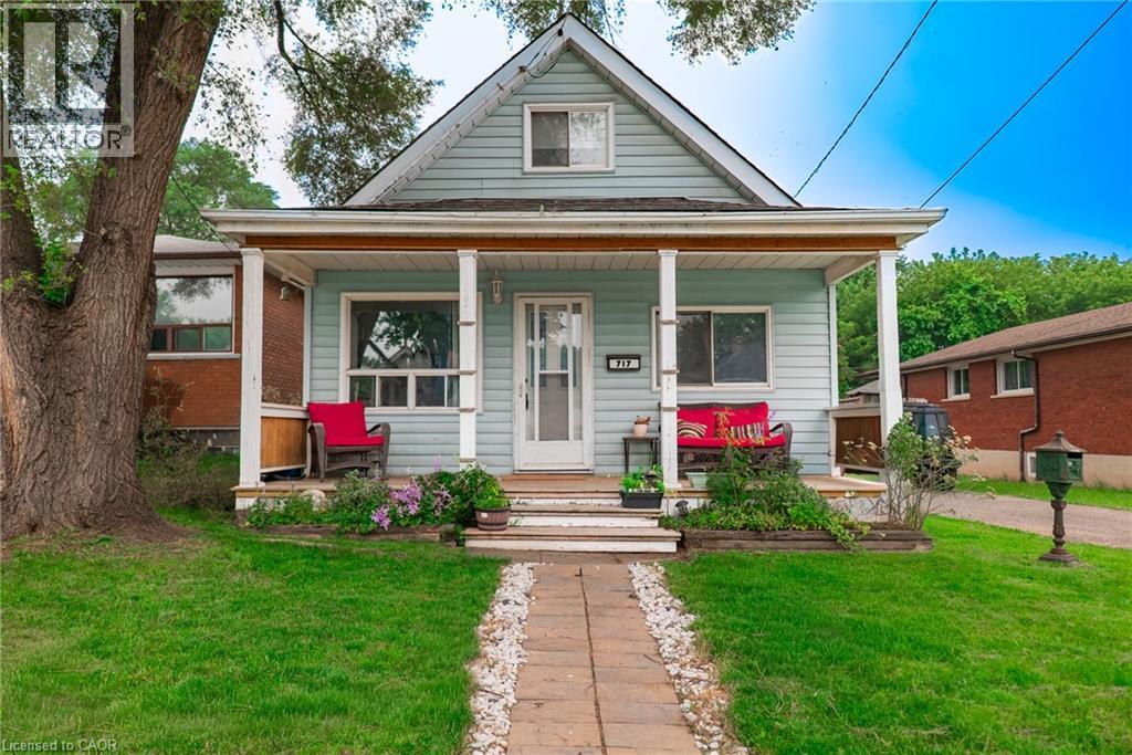 717 KNOX Avenue - 1