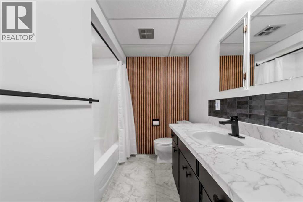 5209 51 Street - 21