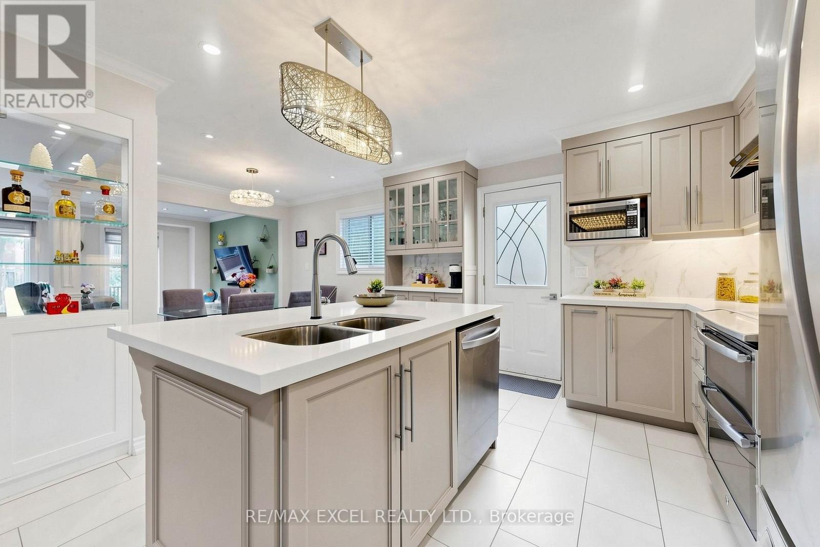 116 GLEN SPRINGS DRIVE - Image 18