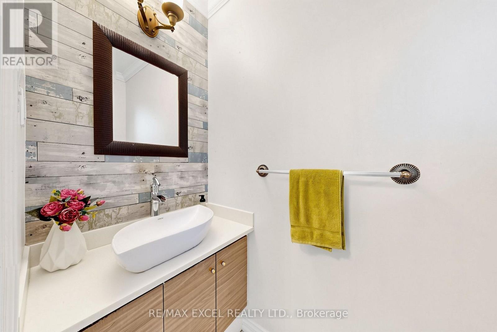 116 GLEN SPRINGS DRIVE - Image 19
