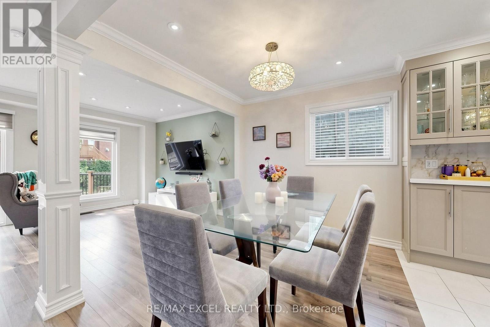 116 GLEN SPRINGS DRIVE - Image 12