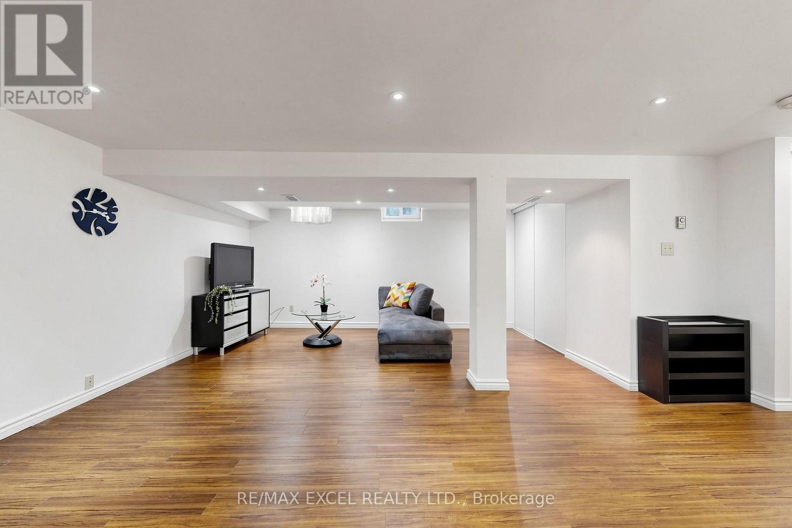 116 GLEN SPRINGS DRIVE - Image 40