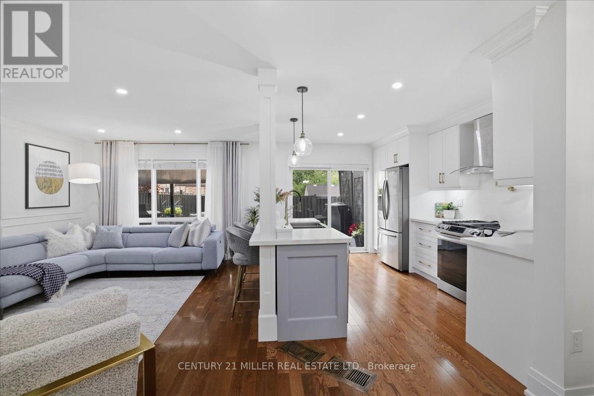 3085 CARDROSS COURT - 6