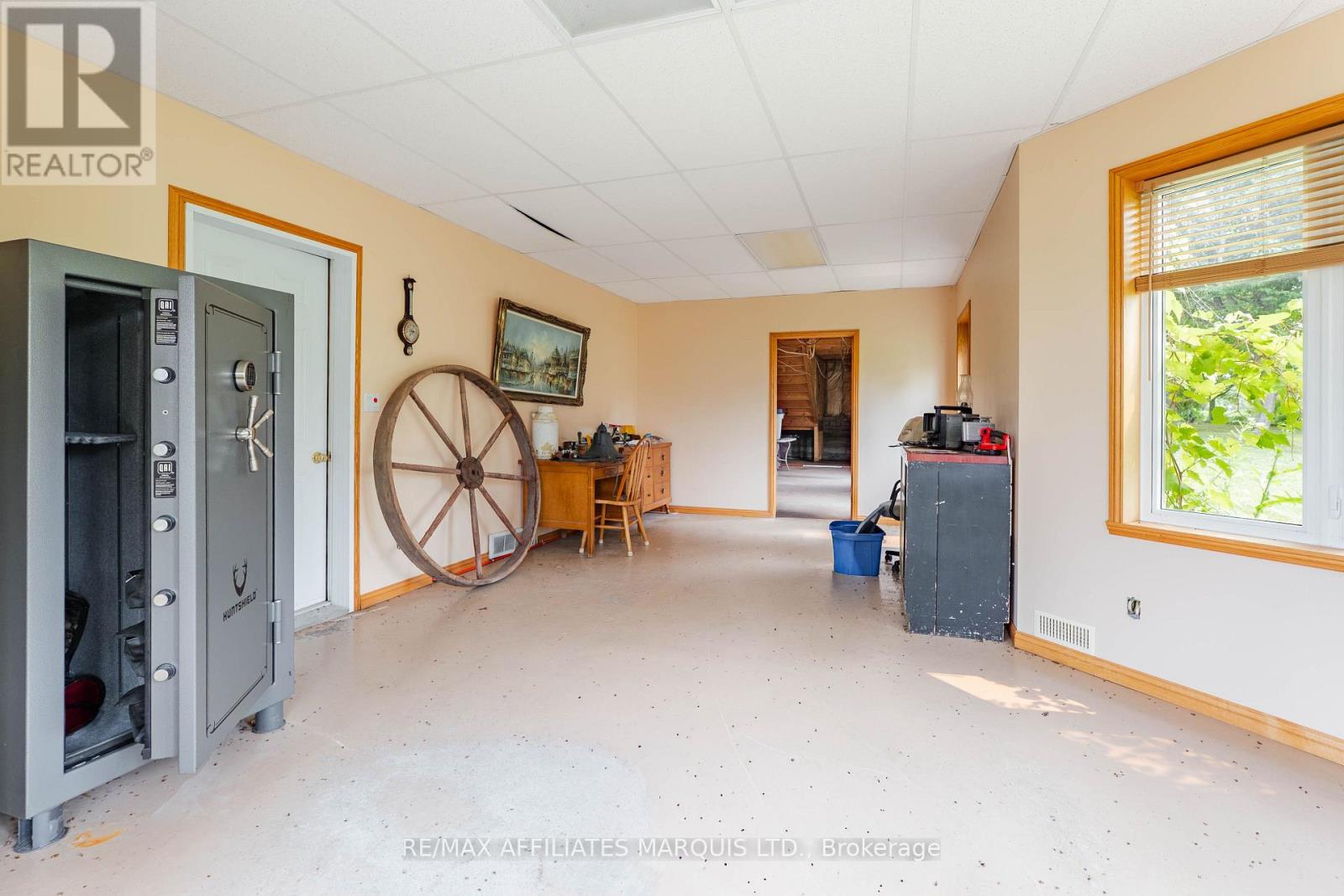 17588 Mcphail Road — photo 32