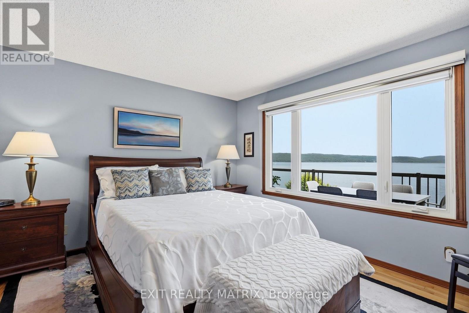 2176 BAY ROAD - Image 21