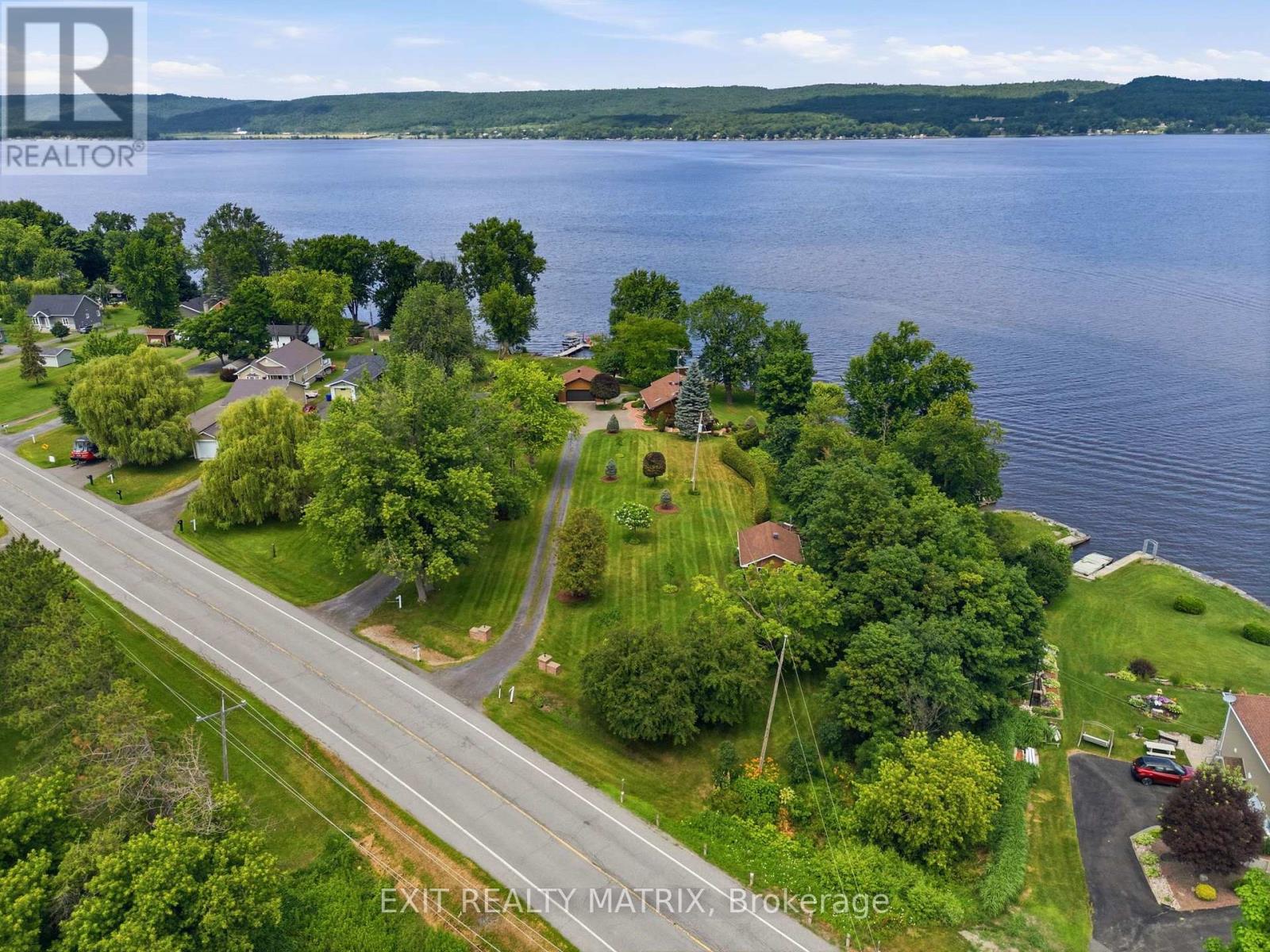 2176 BAY ROAD - Image 48