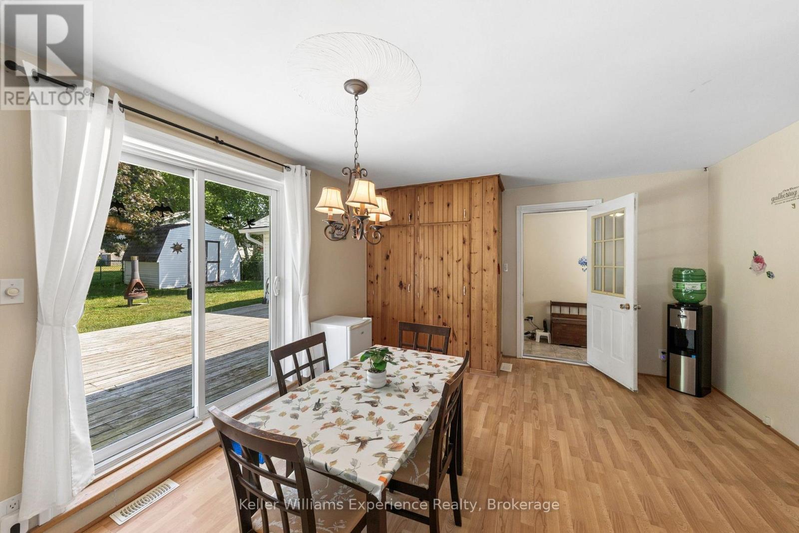 133 BURKE STREET - 16
