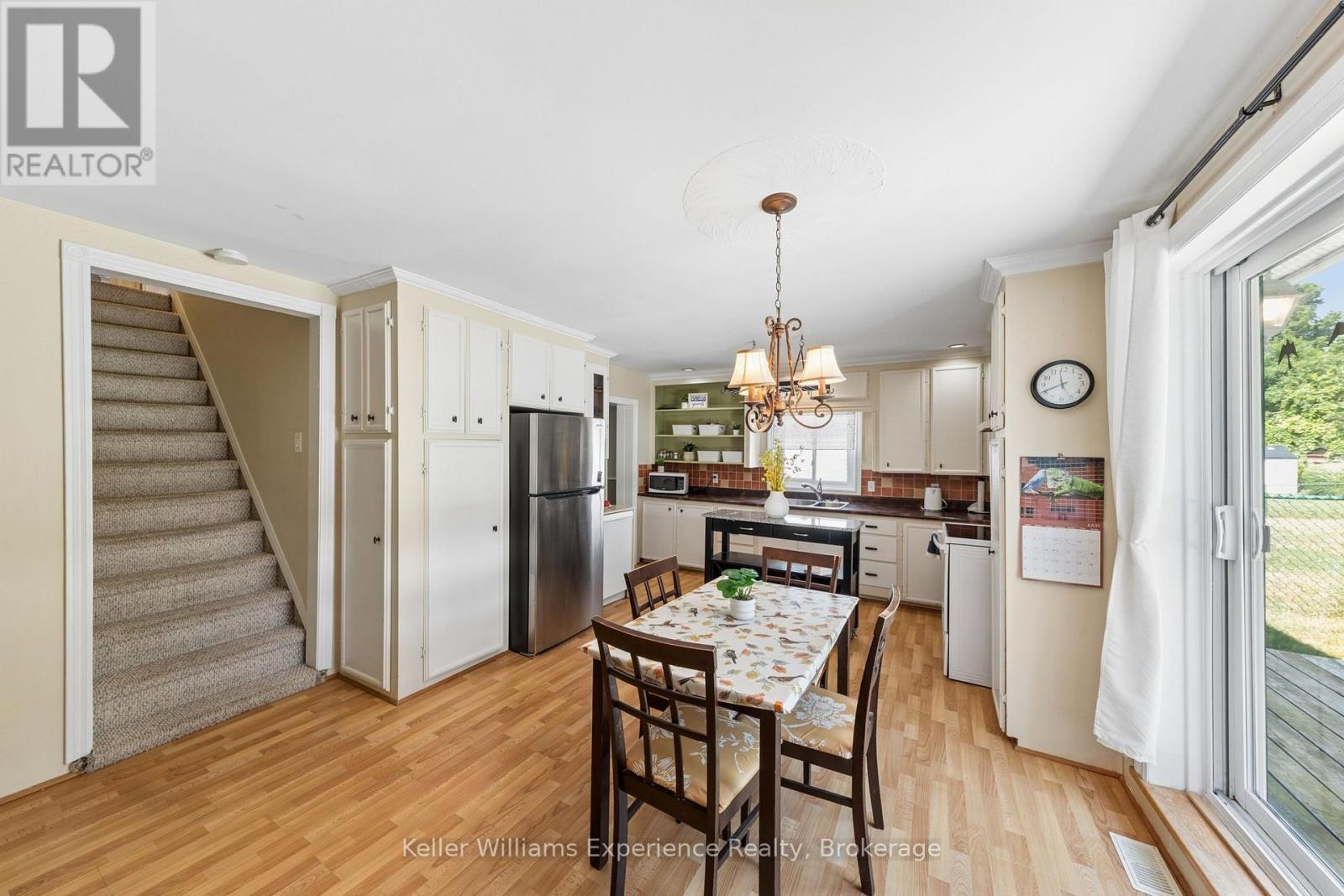 133 BURKE STREET - 18