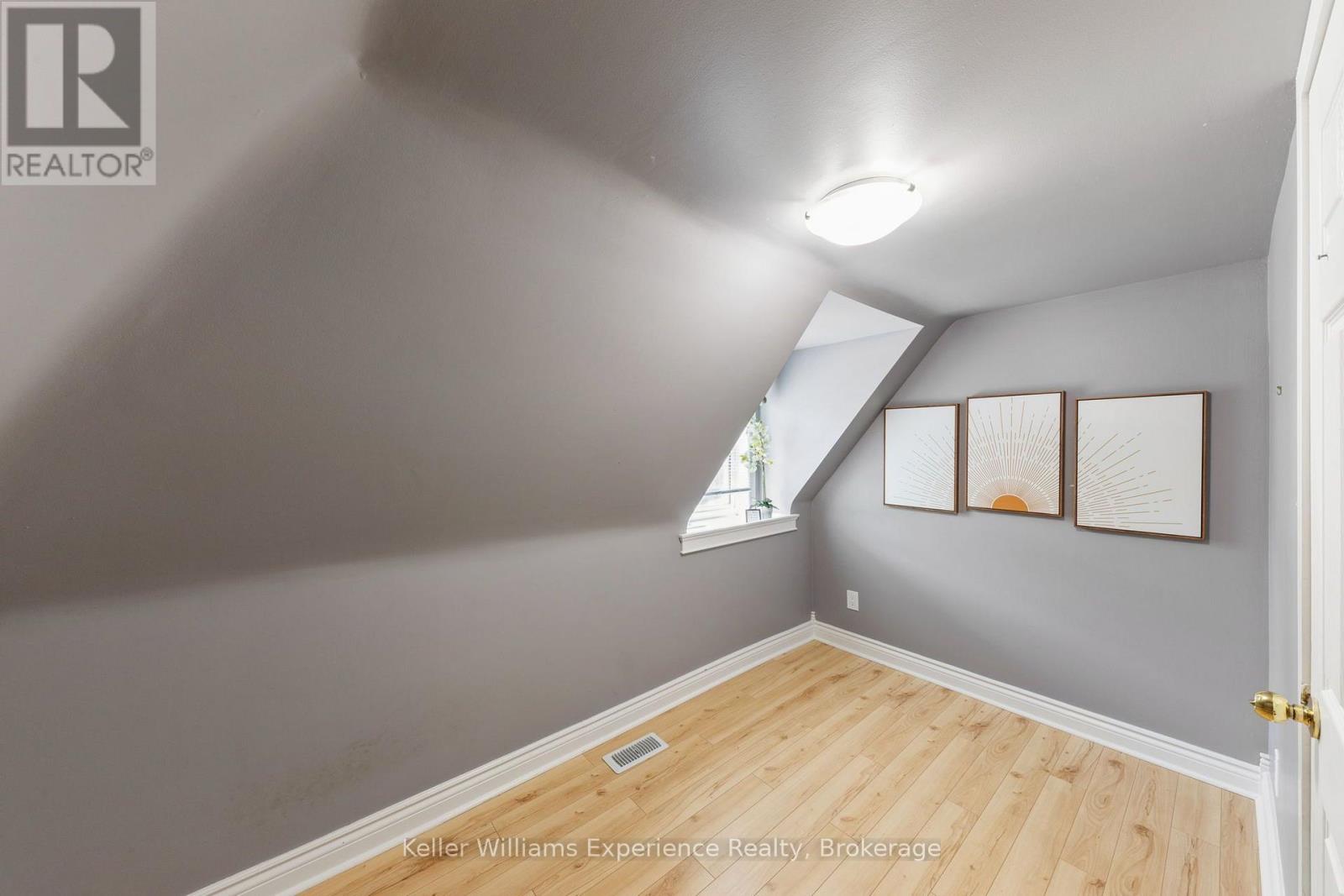 133 BURKE STREET - 22