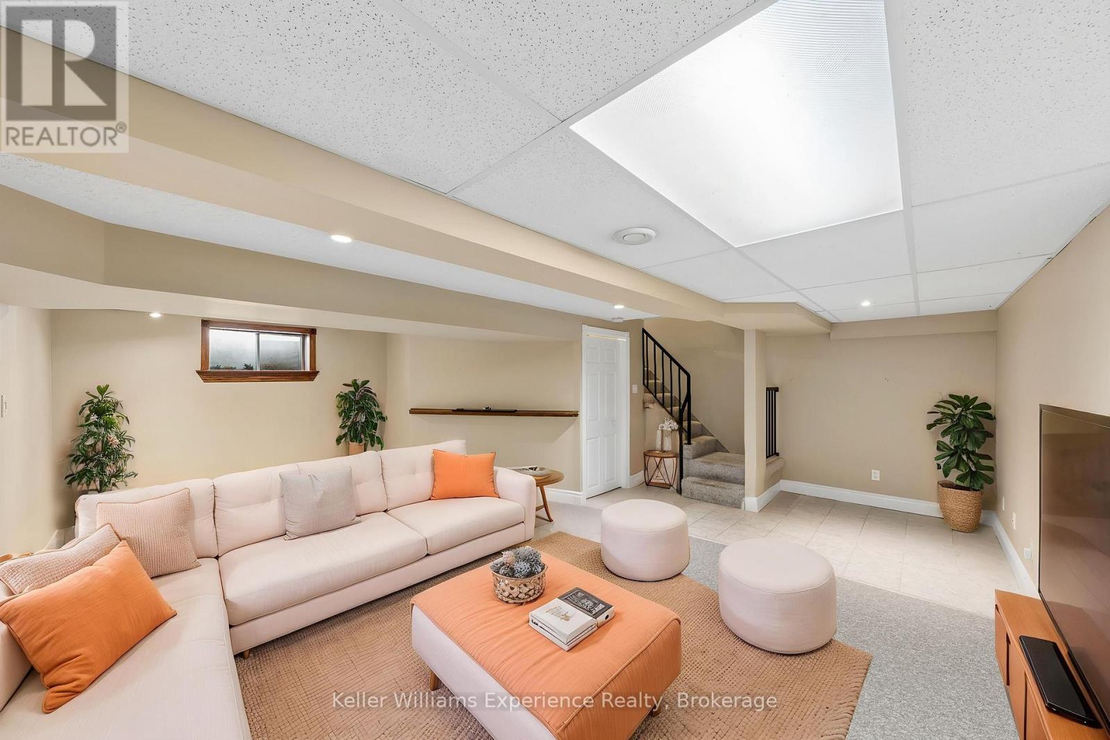 133 BURKE STREET - 24
